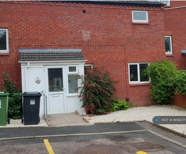 3 Bedroom Terraced House To Rent In Upper Field Close, Redditch, B98