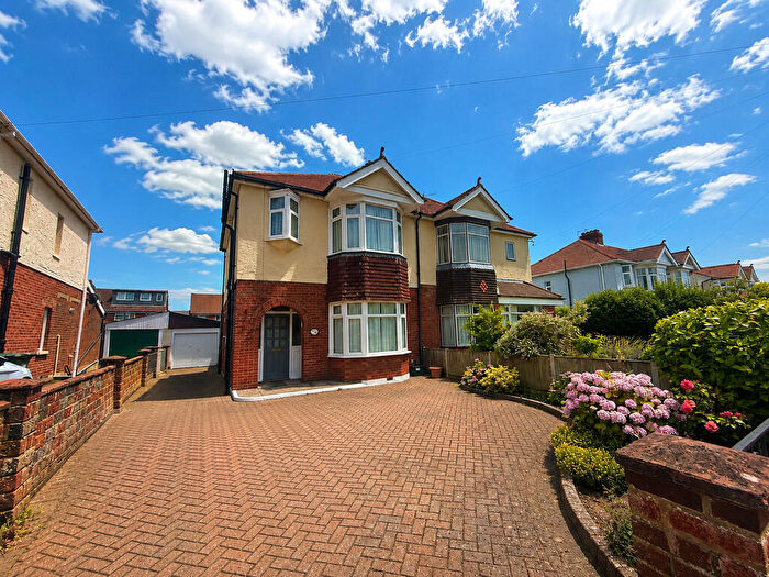 3 Bedroom Semi-Detached House To Rent In Carshalton Avenue, East Cosham, PO6