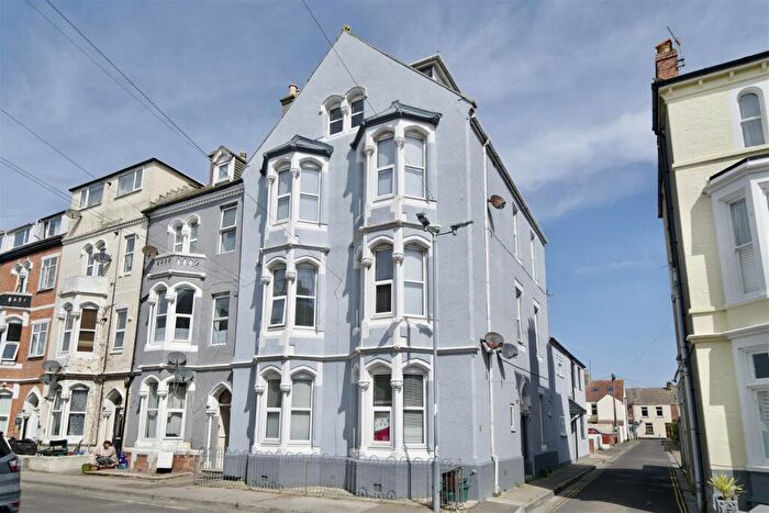 2 Bedroom Apartment For Sale In Lennox Street, Weymouth, DT4