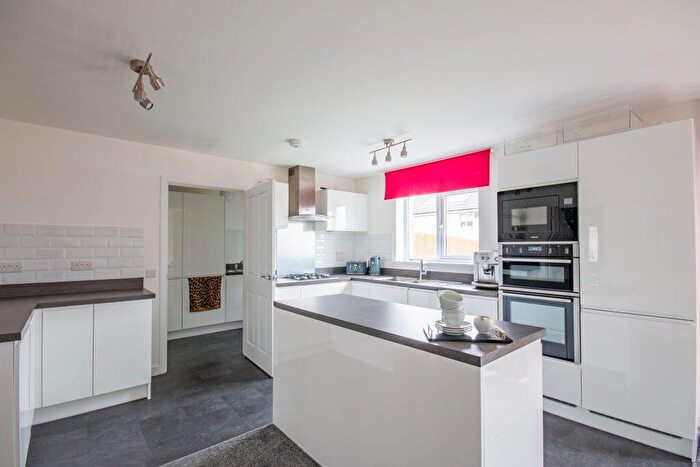 4 Bedroom Detached House To Rent In L – Harper Place, Edinburgh, EH17