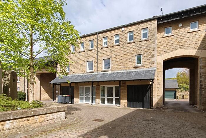 3 Bedroom Semi Detached House For Sale In Strands Farm Lane, Hornby, LA2