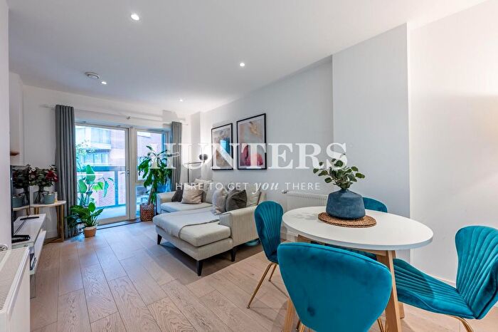 1 Bedroom Flat To Rent In Wilkinson Close, London, NW2