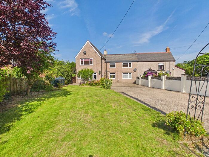 4 Bedroom Semi-Detached House For Sale In Ellwood, Coleford, GL16