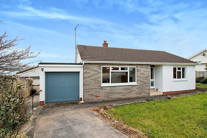 2 Bedroom Bungalow For Sale In Venn Close, Stoke Fleming, Dartmouth, Devon, TQ6