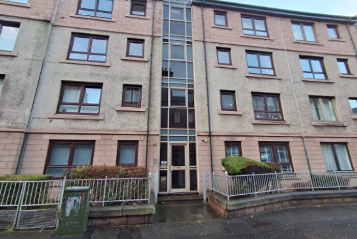 2 Bedroom Flat To Rent In , Slateford Road, EH11