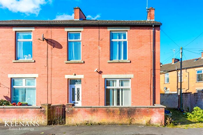 3 Bedroom Terraced House For Sale In Matthew Street, Blackburn, BB2