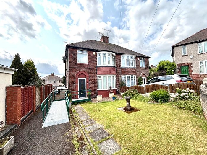 3 Bedroom House To Rent In Hurl Drive, Gleadless, Sheffield, S12