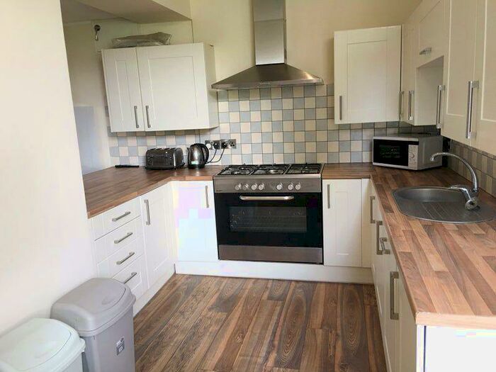 Detached House To Rent In High Street, Lincoln, LN5