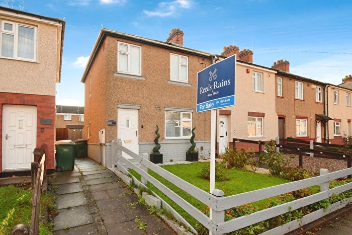 3 Bedroom End Terrace House For Sale In The Moorfield, Stoke Aldermoor, Coventry, CV3