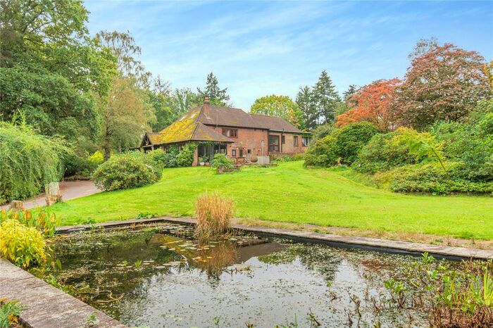 5 Bedroom Detached House For Sale In Thursley Road, Churt, Farnham, Surrey, GU10