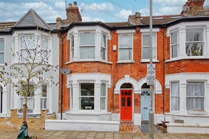 1 Bedroom Flat For Sale In Steerforth Street, London, SW18