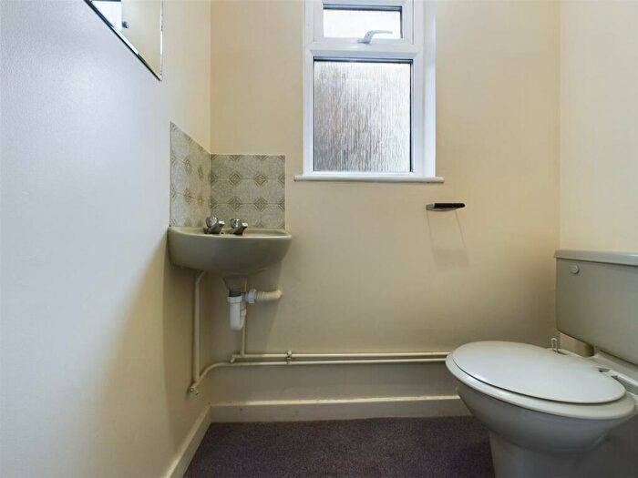 5 Bedroom Detached House To Rent In Lynchet Close, BN1
