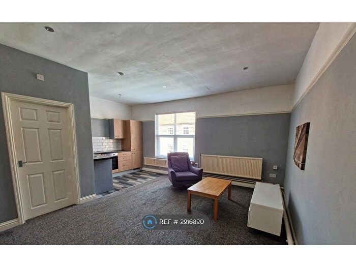 1 Bedroom Flat To Rent In Scale Lane, Hull, HU1