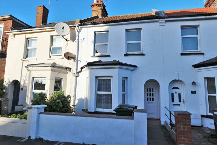 3 Bedroom Terraced House To Rent In Bourne Street, Eastbourne, BN21