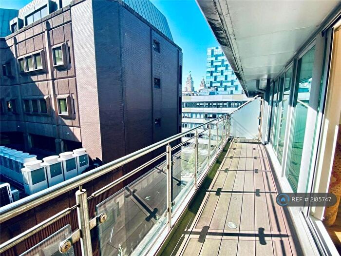 2 Bedroom Penthouse To Rent In Old Hall St, Liverpool, L3