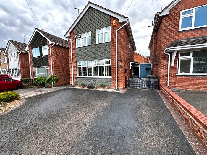 3 Bedroom Property For Sale In Northumberland Avenue, Nuneaton, CV10
