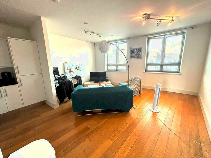 1 Bedroom Apartment To Rent In The Radius, Red Lion Parade, HA5