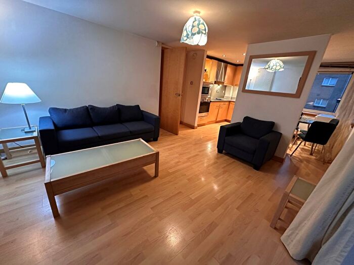 2 Bedroom Flat To Rent In Easter Dalry Rigg, Edinburgh, EH11