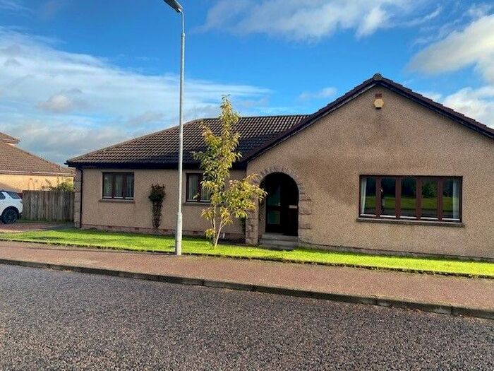 4 Bedroom Detached House To Rent In West Park, Inverbervie, Montrose, Angus, DD10