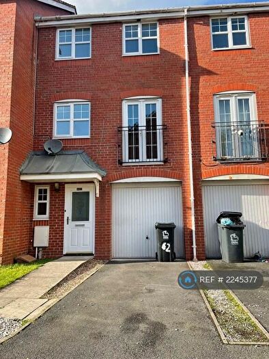 4 Bedroom Terraced House To Rent In Park Close, Preston, PR2