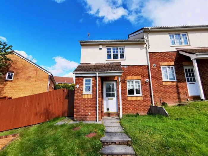 2 Bedroom Semi-Detached House To Rent In Ffordd Erw, Caerphilly, CF83