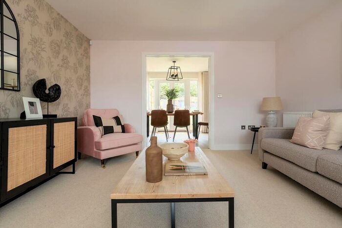 4 Bedroom Detached House For Sale In Station Road, Crewkerne, TA18