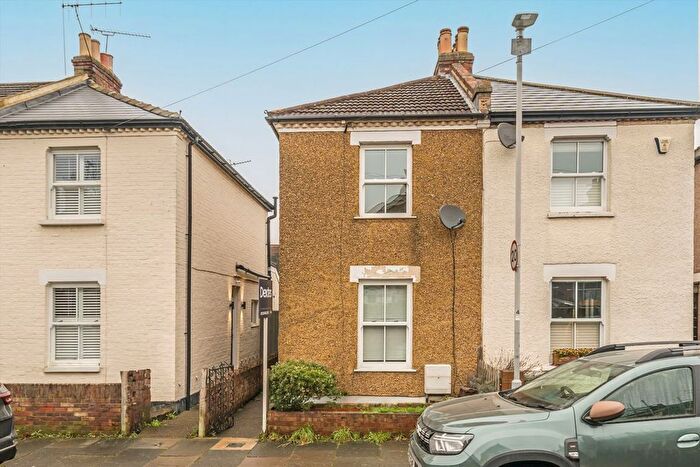 2 Bedroom Property To Rent In Northcote Road, New Malden, KT3