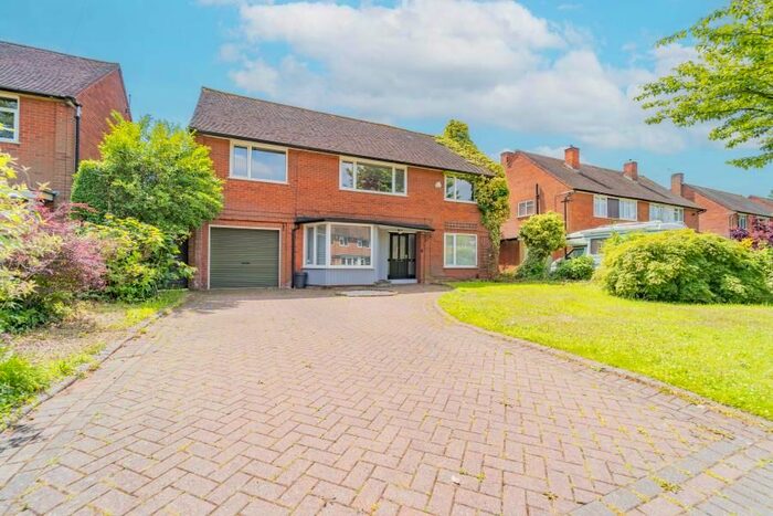 4 Bedroom Detached House To Rent In Swarthmore Road, Birmingham, B29