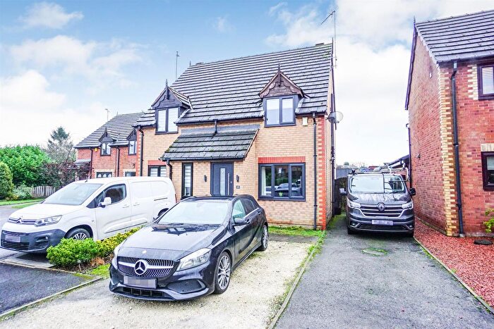 2 Bedroom Property For Sale In Fanshaw Avenue, Eckington, Sheffield, S21