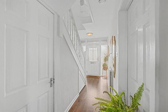 4 Bedroom Semi-Detached House For Sale In Canterbury Road, Hale, WA15