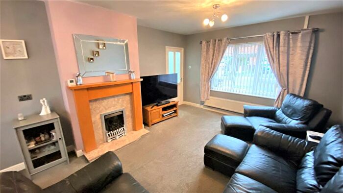 3 Bedroom Terraced House For Sale In Grappenhall Road, Great Sutton, CH65