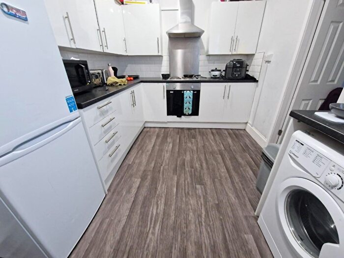 1 Bedroom Property To Rent In Windy Nook, Gateahead, NE9
