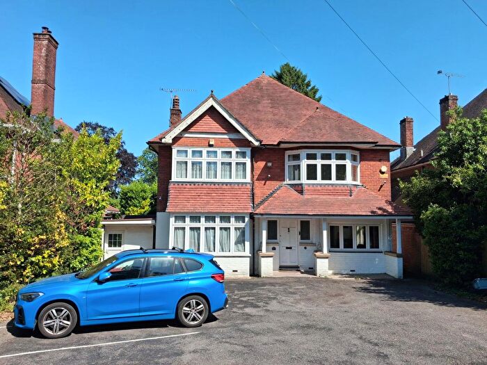 5 Bedroom Detached House For Sale In Bassett Avenue, Bassett, Southampton, Hampshire, SO16