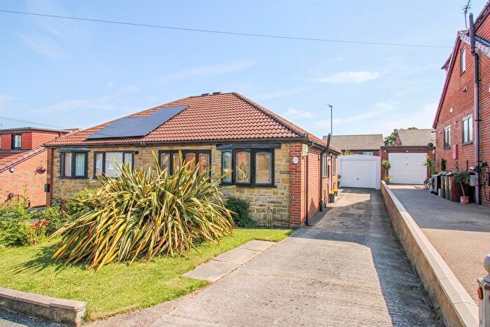 2 Bedroom Semi-Detached Bungalow For Sale In Hollin Drive, Durkar, Wakefield, WF4