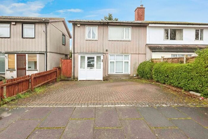 3 Bedroom Terraced House For Sale In Brays Road, Birmingham, B26
