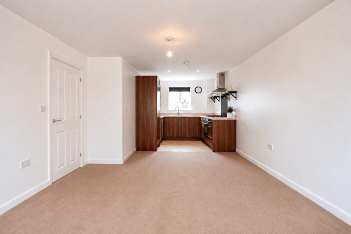 2 Bedroom Flat To Rent In St. Lucia Crescent, Horfield, BS7