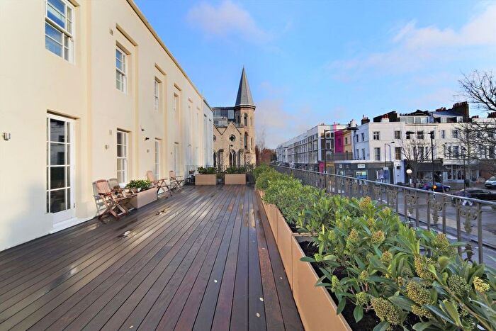 3 Bedroom Flat To Rent In Westbourne Grove, Notting Hill, W11