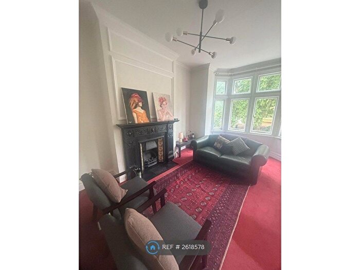 1 Bedroom Flat To Rent In Fentiman Road, London, SW8