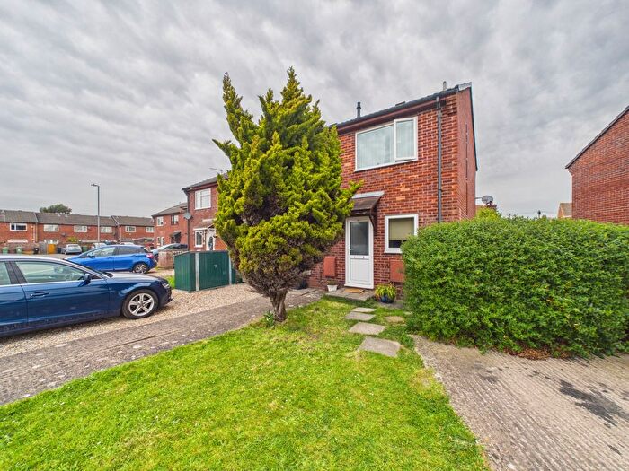 2 Bedroom Terraced House For Sale In Bay Tree Close, Patchway, Bristol, Gloucestershire, BS34