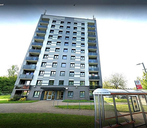 2 Bedroom Flat To Rent In Rydding Lane, West Bromwich, B71