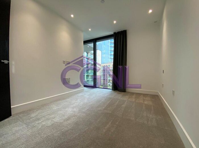 2 Bedroom Flat To Rent In Stable Walk, Stable Walk, London, E1