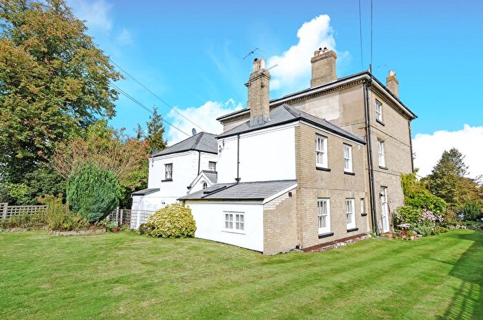 3 Bedroom Flat To Rent In Clifton Road, Winchester, SO22