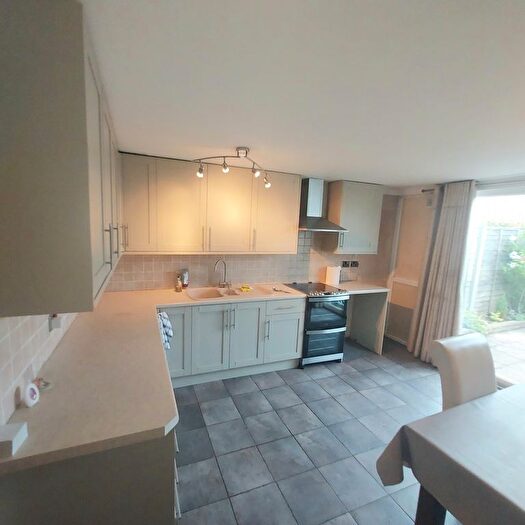 3 Bedroom Terraced House To Rent In Caernarvon Close, Mitcham, CR4