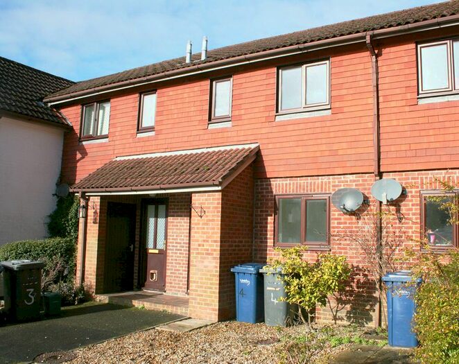 2 Bedroom Terraced House To Rent In Timbermill Coiurt, Haslemere, GU27