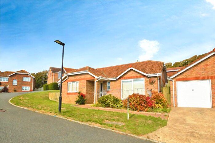 3 Bedroom House To Rent In Foxhills, Ventnor, PO38