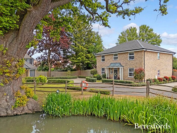 5 Bedroom Detached House For Sale In Oaklands Close, Dunmow, CM6