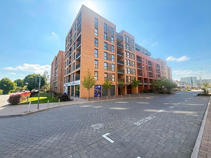 3 Bedroom Flat For Sale In Chailey Place, Mortise House, UB3