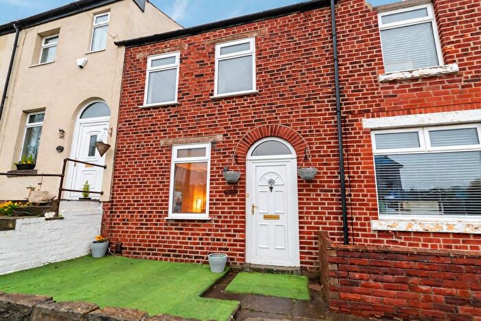 3 Bedroom Terraced House For Sale In Lever Bridge Place, Bolton, BL3