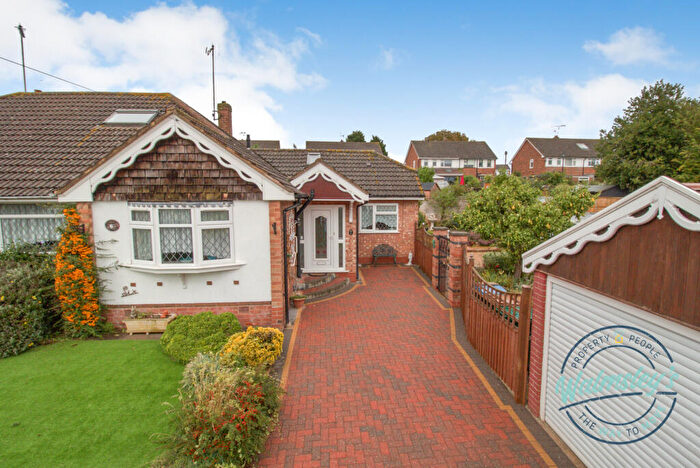 2 Bedroom Semi-Detached Bungalow For Sale In Kimberley Close, Eastern Green, Coventry, CV5