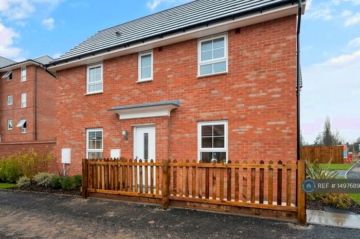 3 Bedroom Detached House To Rent In Mistle Court, Coventry, CV4